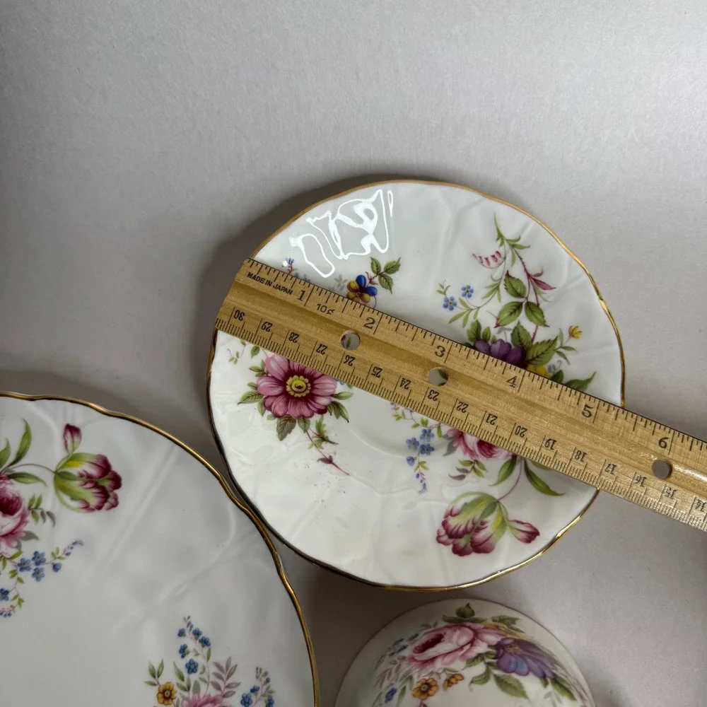 Aynsley Fine English Bone China Tea Cup Saucer and‎ Plate Trio Floral Gold Trim